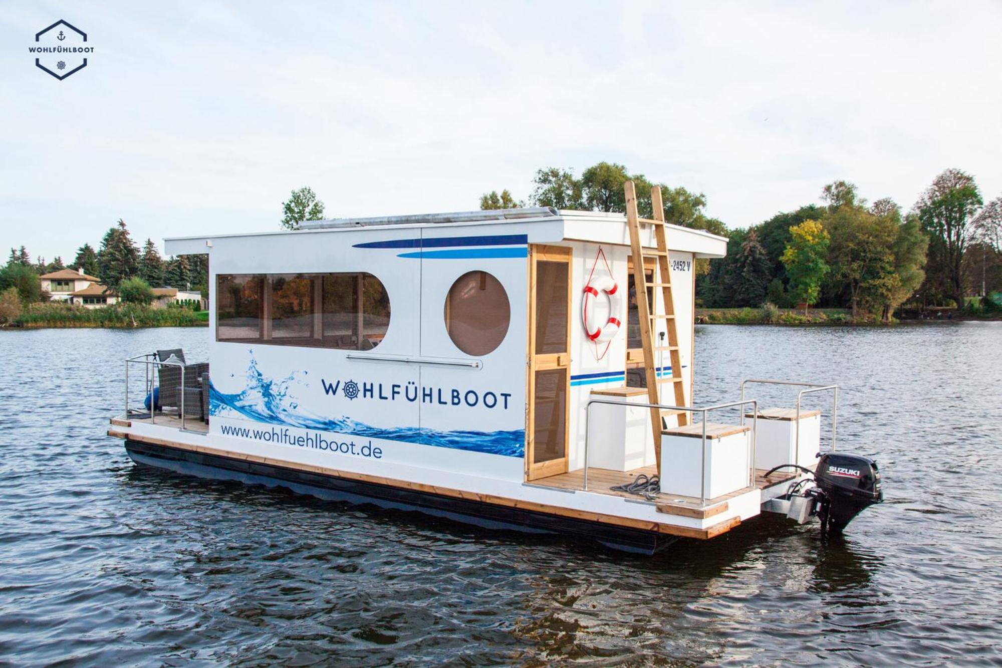 Wohlfuehlboot Hausboot - Festlieger Im Hafen Bad Saarow - Wc An Bord, Dusche An Land Hotel Exterior photo